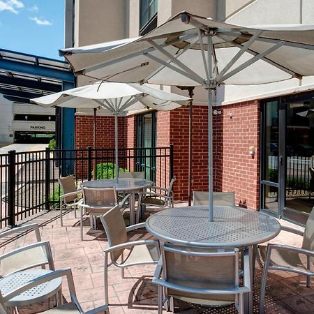 Springhill Suites St. Louis Brentwood Eksteriør billede