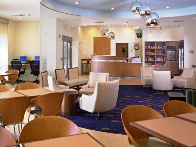Springhill Suites St. Louis Brentwood Restaurant billede
