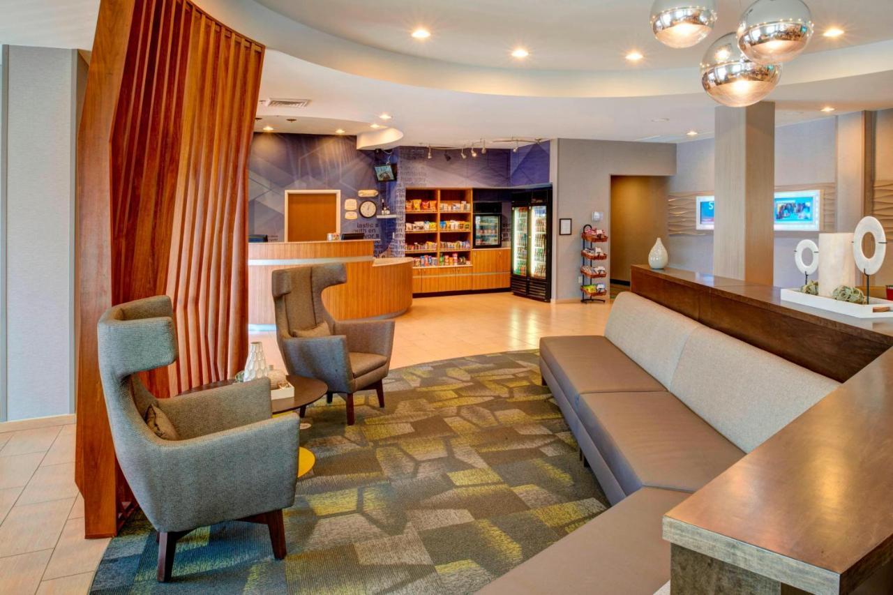 Springhill Suites St. Louis Brentwood Eksteriør billede
