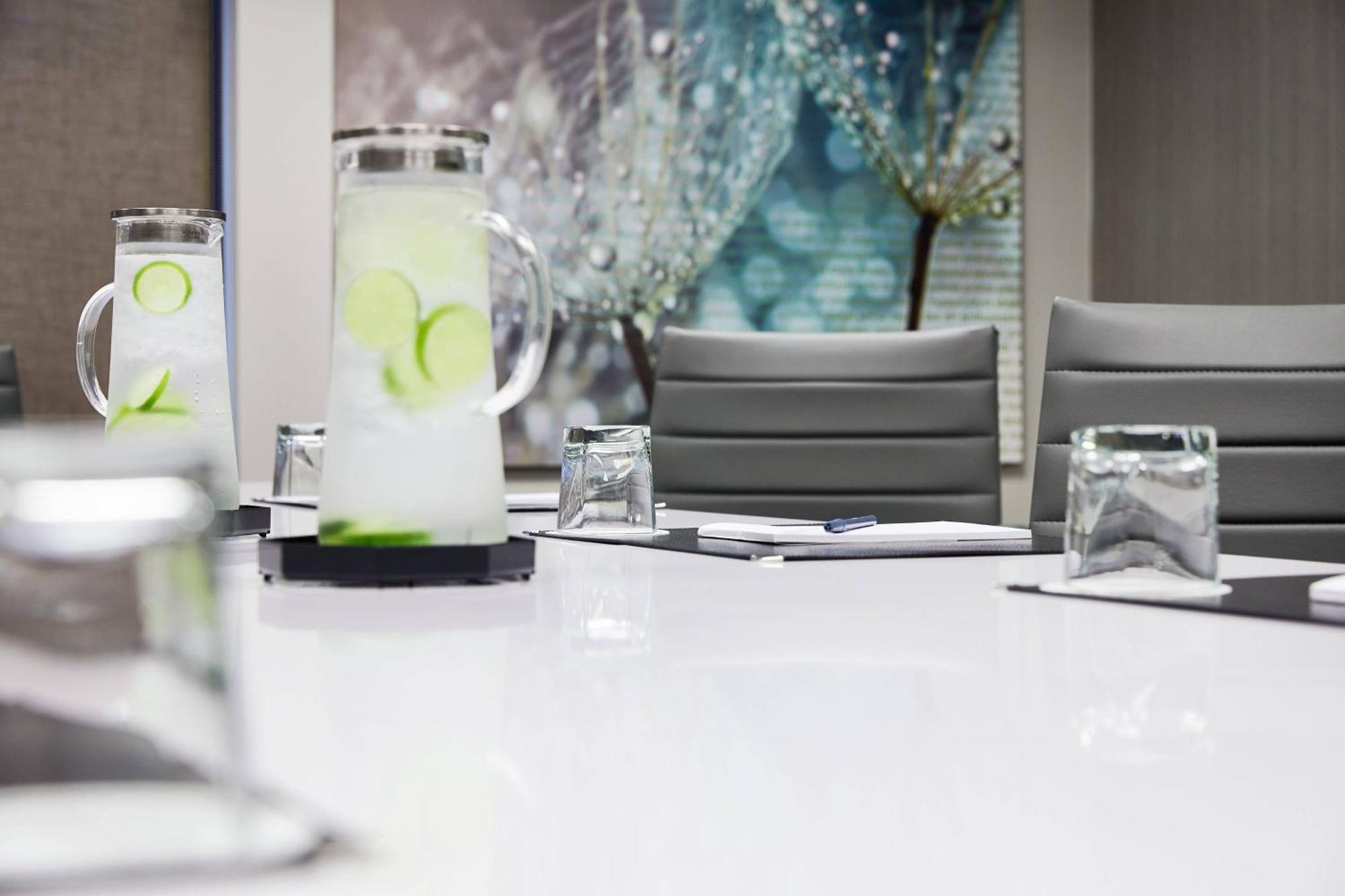 Springhill Suites St. Louis Brentwood Eksteriør billede