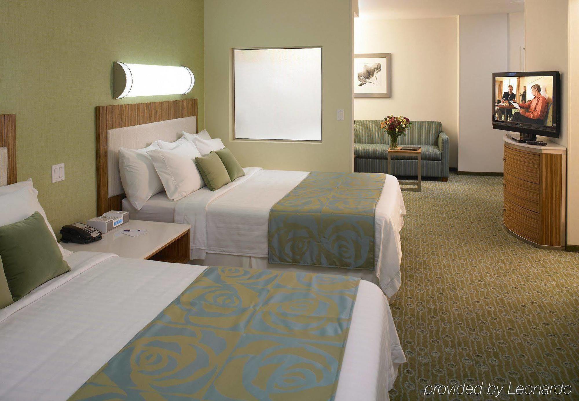 Springhill Suites St. Louis Brentwood Eksteriør billede